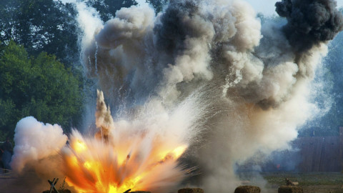 各类大爆炸合集,炸弹、加油站、火箭、汽车